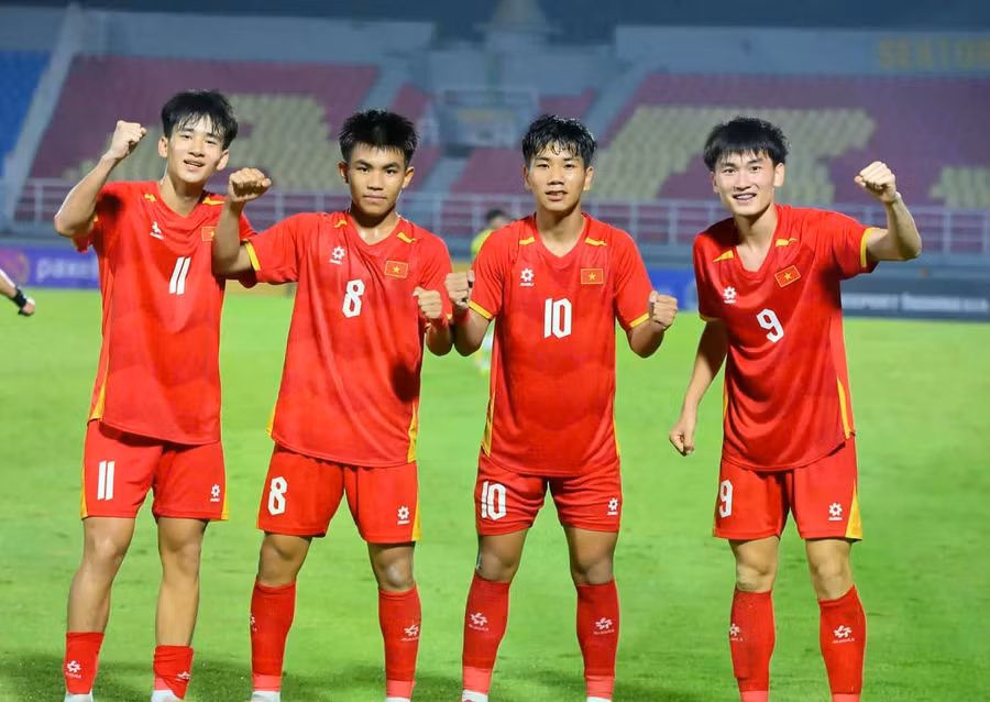 u17-viet-nam-vo-dich-dong-nam-a-dung-de-vinh-quang-3.jpg