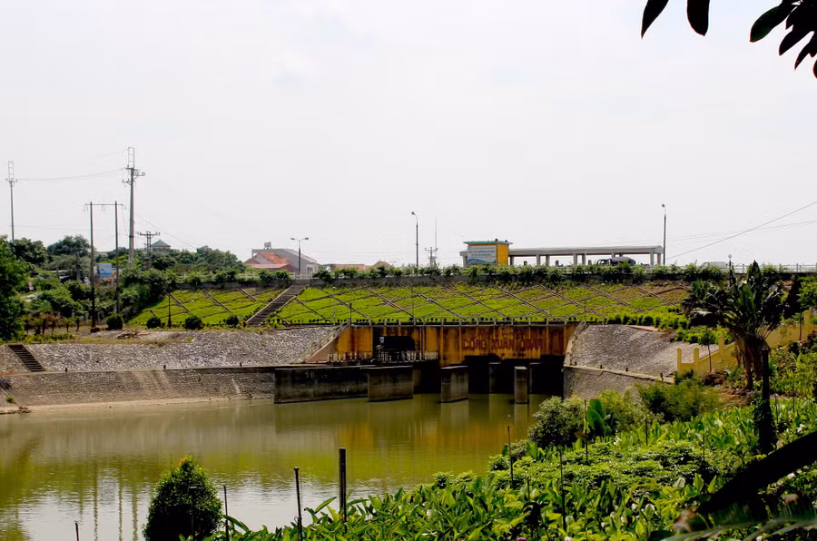 bac-hung-hai-noi-mo-hoi-dat-va-niem-tin-2-2991.jpg