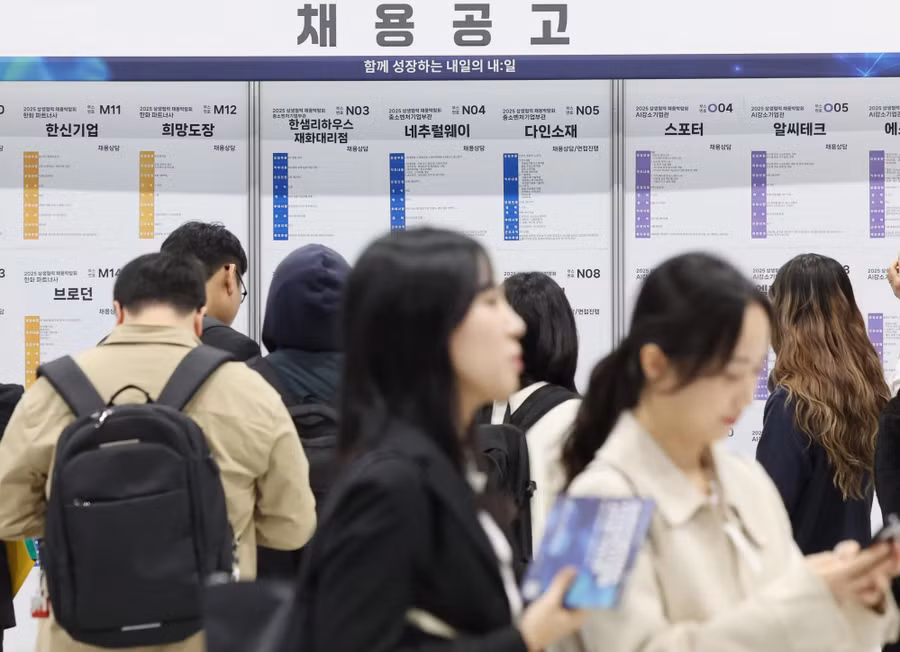 Một ngày hội tìm kiếm việc làm cho sinh viên Hàn Quốc.