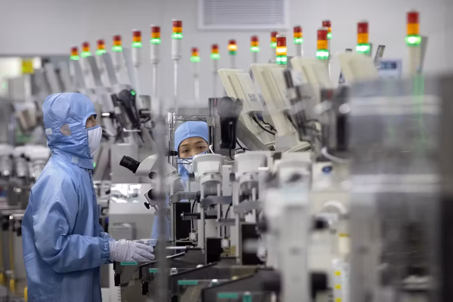 Bên trong một cơ sở sản xuất chip tại Ấn Độ.