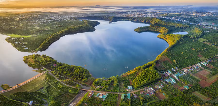 Sửa đổi, bổ sung Luật Bảo vệ môi trường năm 2020 kỳ vọng sẽ tạo ra 'cú hích' mới cho nền kinh tế. Ảnh minh họa: INT