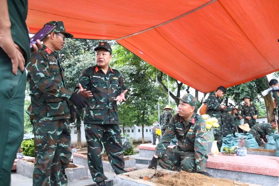 12000-gio-cao-diem-goi-ten-dong-doi-7.jpg