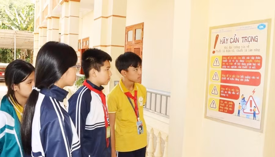 Nhiều trường học triển khai tuyên truyền về tác hại của thuốc lá, thuốc lá nung nóng. Nguồn: ITN