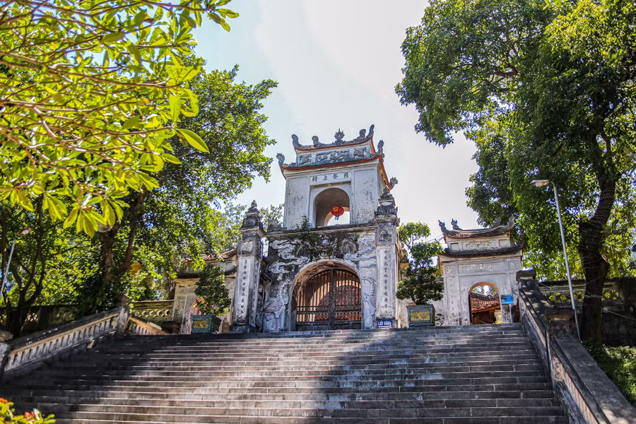 ve-nui-mo-da-nghe-chuyen-an-duong-vuong-tuan-tiet-3.jpg