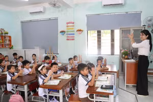 Trường Tiểu học Đồng Thuận đã triển khai dạy song ngữ tiếng Anh kết hợp Toán.