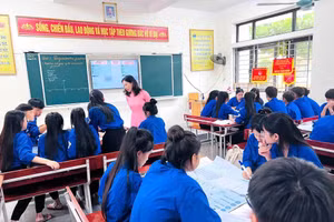 Các trường THPT ở Quảng Trị tổ chức dạy song ngữ trong một số môn học.