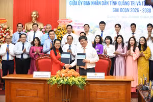 Lãnh đạo tỉnh Quảng Trị và đại diện Saigontourist Group ký kết Bản ghi nhớ hợp tác phát triển du lịch giai đoạn 2026-2030.