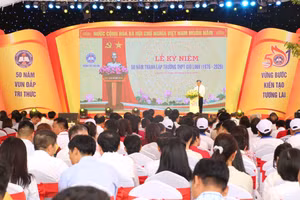 Trường THPT Gio Linh (Quảng Trị) tổ chức Lễ kỷ niệm 50 năm thành lập.