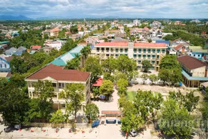 Mái trường Phổ thông Dân tộc Nội trú THPT Nam Quảng Trị trở thành nơi nuôi dưỡng ước mơ cho học sinh dân tộc. Ảnh: Báo Quảng Trị