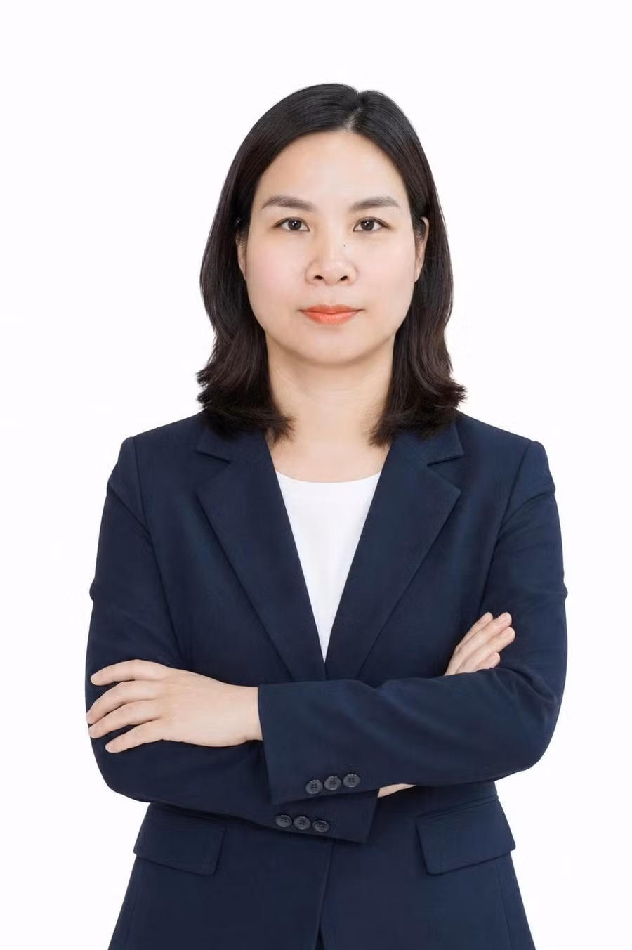co-ta-minh-thuy.jpg