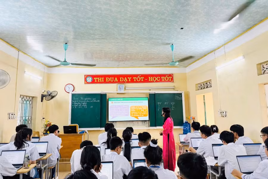 Giờ học tại phân hiệu Trường THPT Đào Duy Từ (Thanh Hóa).