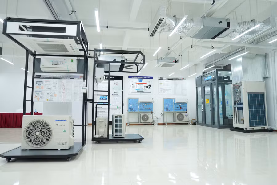 anh-4-bo-giai-phap-hvac-cua-panasonic-duoc-tin-tuong-su-dung-trong-cac-cong-trinh.jpg