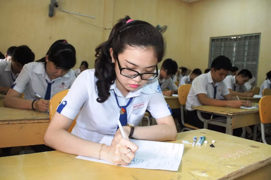 Quy định miễn thi ngoại ngữ trong xét công nhận tốt nghiệp THPT 2026