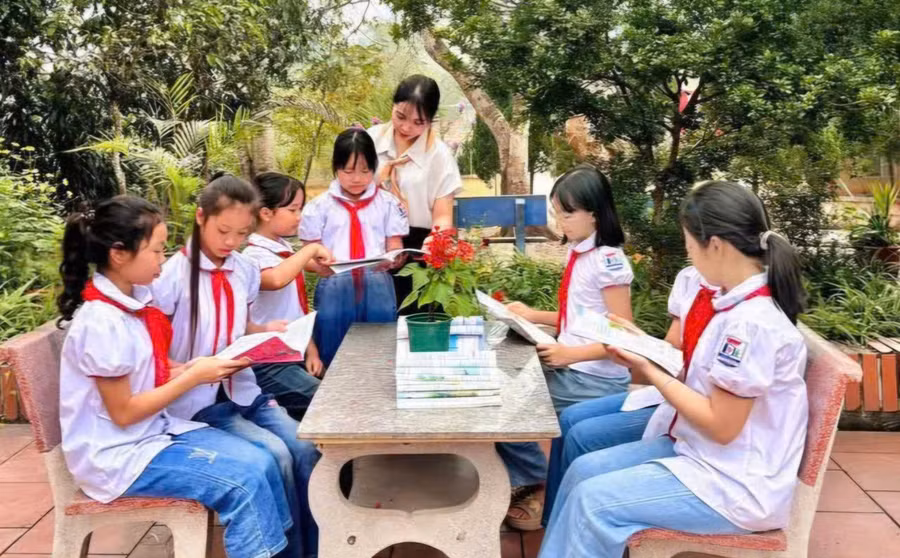Học sinh Trường Tiểu học thị trấn Hạ Hòa (Phú Thọ).