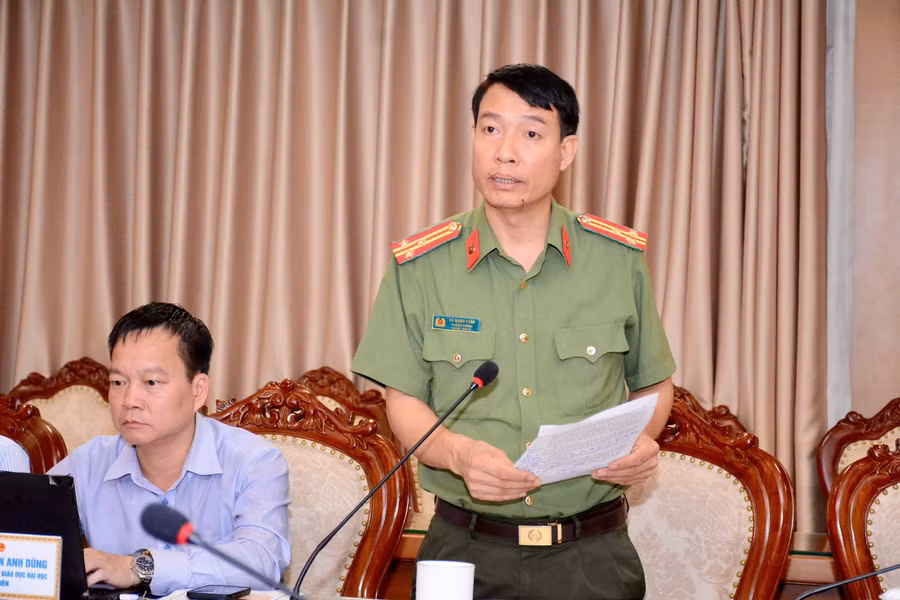 hop-ban-chi-dao4.jpg