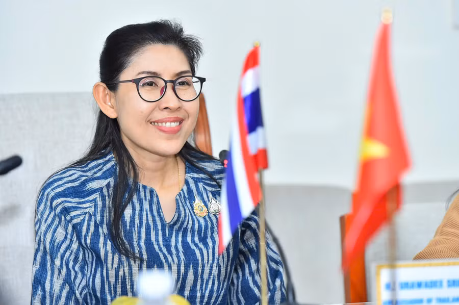 tiep-dai-su-thai-lan1.jpg