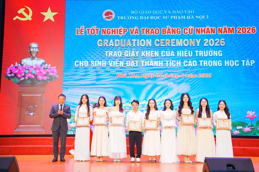 z7899730642535-aaae91a78fad9fa40c14c4314024ad1e.jpg