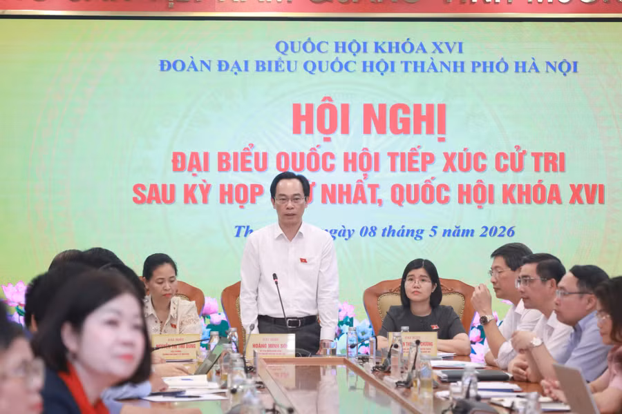 Bộ trưởng Bộ GD&ĐT Hoàng Minh Sơn phát biểu tại hội nghị.