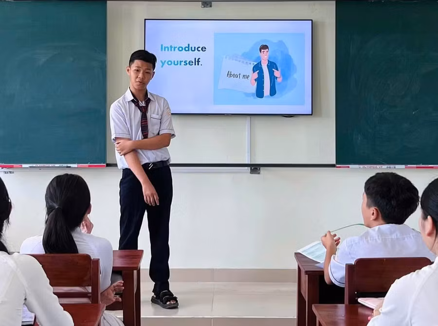 Học sinh Trường THPT Phú Bài, TP.Huế.