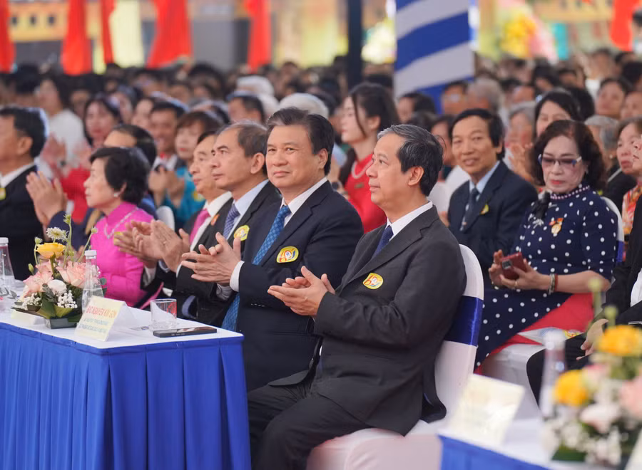 thpt-thang-long1.jpg