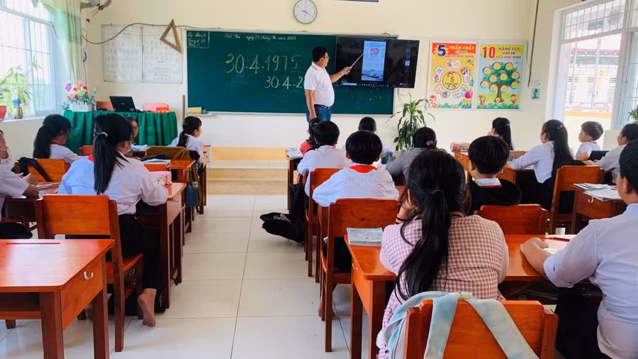 Giờ học tại Trường Tiểu học Tân Kiều 3 (Đốc Binh Kiều, Đồng Tháp).