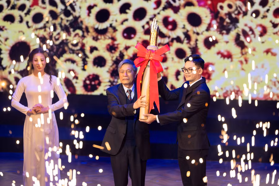 3-6625.jpg