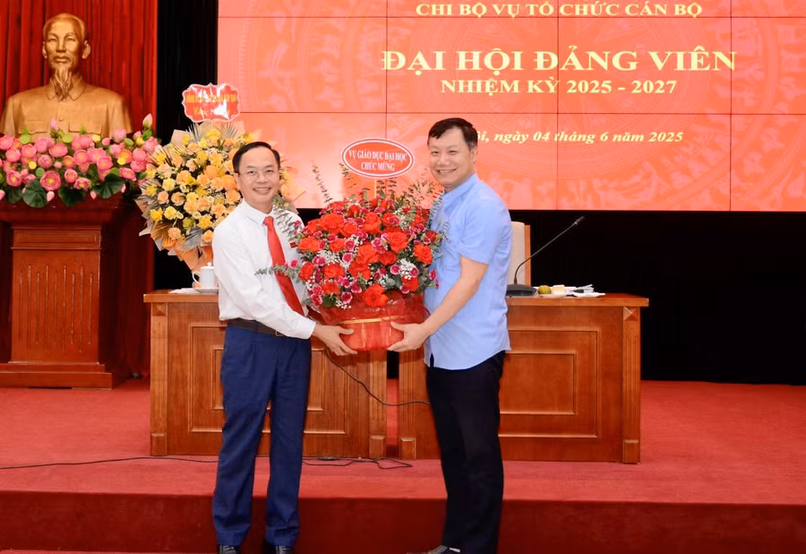 dai-hoi-vu-tccb9.jpg