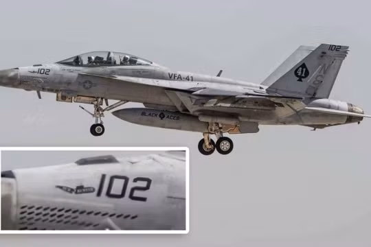 Tiêm kích Super Hornet của Mỹ nhận giải thưởng vì đã tiêu diệt một tàu ngầm Iran