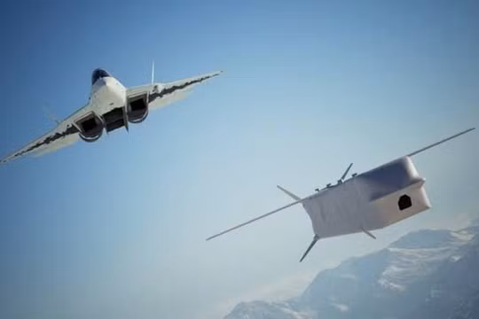 Căn cứ không quân Ukraine trúng tên lửa tàng hình của Su-57