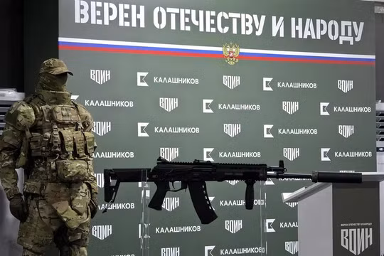 Kalashnikov giới thiệu súng AK-12+ nâng cấp dành cho lực lượng đặc nhiệm