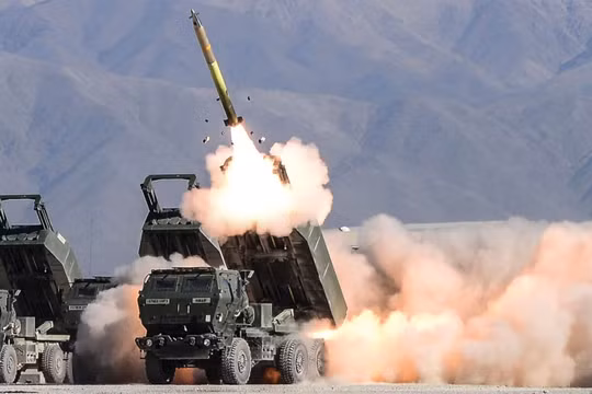 Lục quân Mỹ mua tới 133.000 tên lửa GMLRS cho hệ thống HIMARS