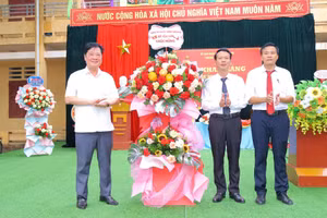 Hân hoan tiếng trống khai giảng ở những ngôi trường vùng đặc biệt khó khăn