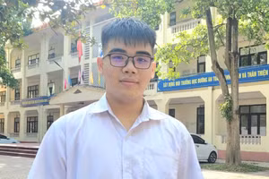 Phạm Trần Tuấn Phong, học sinh lớp 12 Trường THPT Thái Thuận.