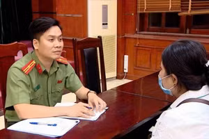 Cơ quan An ninh điều tra làm việc với đối tượng.