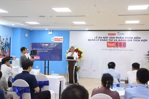 Quang cảnh lễ ra mắt.