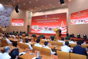 Quang cảnh lễ khánh thành, khởi công và triển khai các công trình, dự án tiêu biểu của Hà Nội.