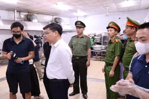 Liên ngành kiểm tra nguồn gốc thực phẩm tại trường học.
