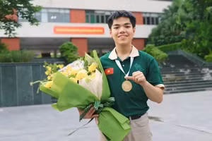 Nguyễn Hữu Tiến Hưng.