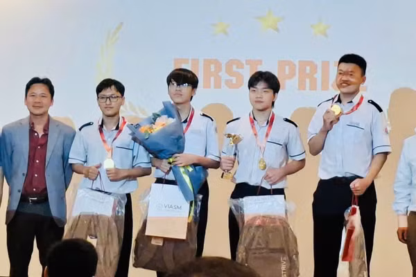 Học sinh Đắk Lắk giành giải Nhất Kỳ thi Mô hình hóa Toán học Việt Nam