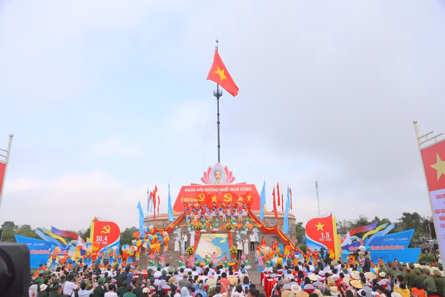 hien-luong-thong-nhat-7.jpg