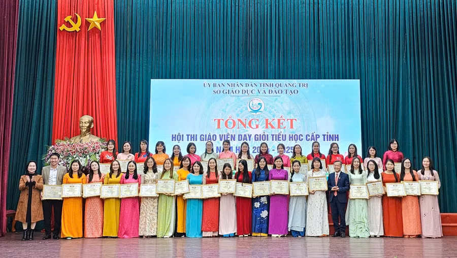 giao-vien-gioi-1-cong-doan.jpg