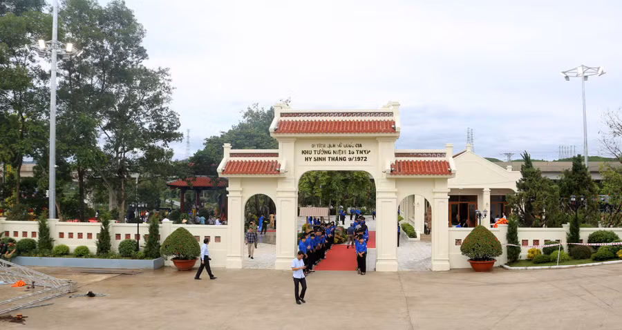 khu-tuong-niem-liet-si-9.jpg