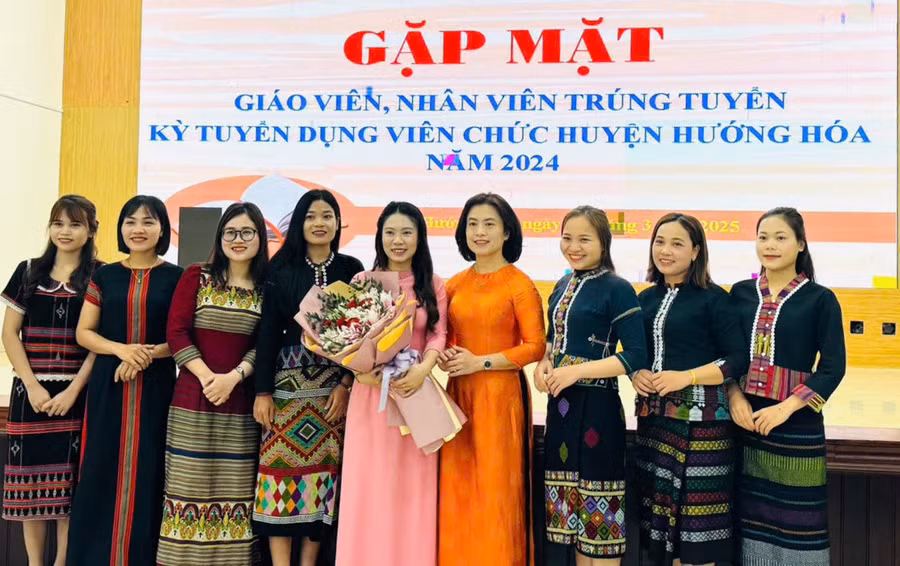 giao-vien-huong-hoa-2.jpg