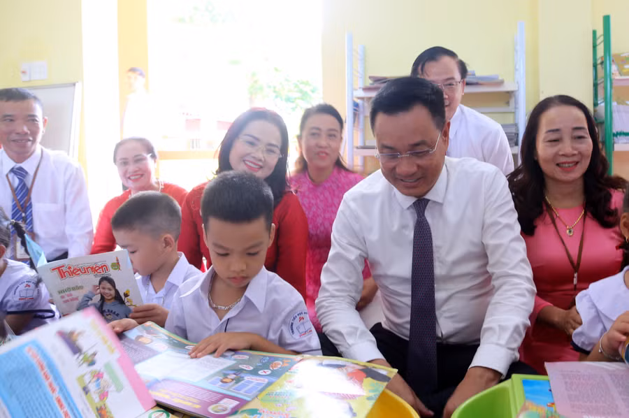 bi-thu-quang-tri-2.jpg