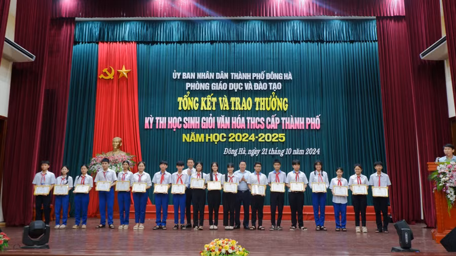 Học sinh TP Đông Hà luôn chiếm số lượng cao trong kỳ thi học sinh giỏi. 