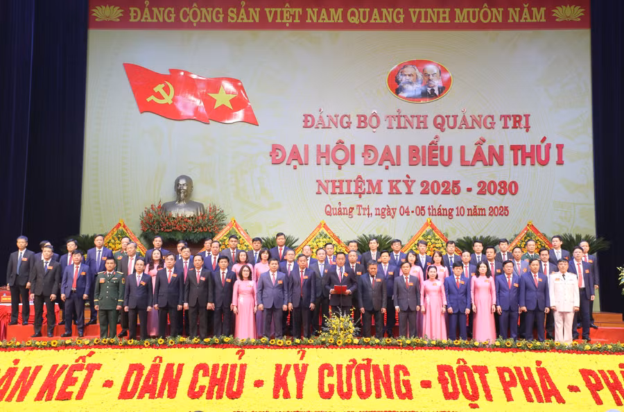 dai-hoi-2.jpg