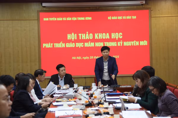 Hội thảo khoa học “Phát triển giáo dục mầm non trong kỷ nguyên mới”.
