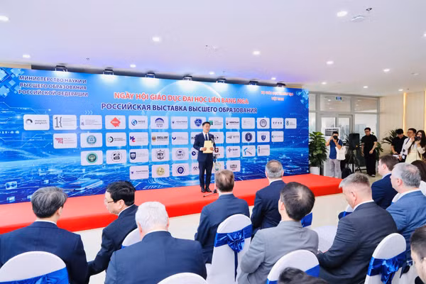 Khai mạc "Ngày hội Giáo dục đại học Liên bang Nga".