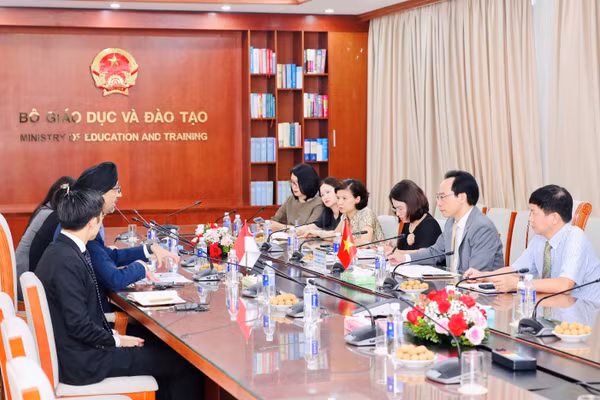 Tăng cường hợp tác giáo dục và đào tạo Việt Nam - Singapore