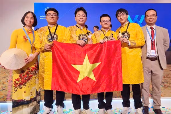 Đội tuyển Việt Nam tại Kỳ thi Olympic Hóa học Quốc tế (ICHO) năm 2025.
